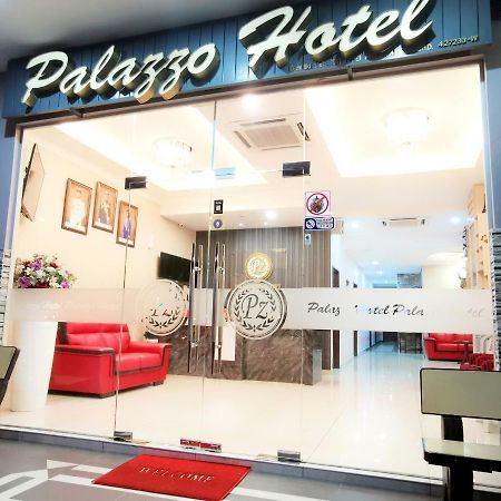 Palazzo Hotel Kulai Esterno foto