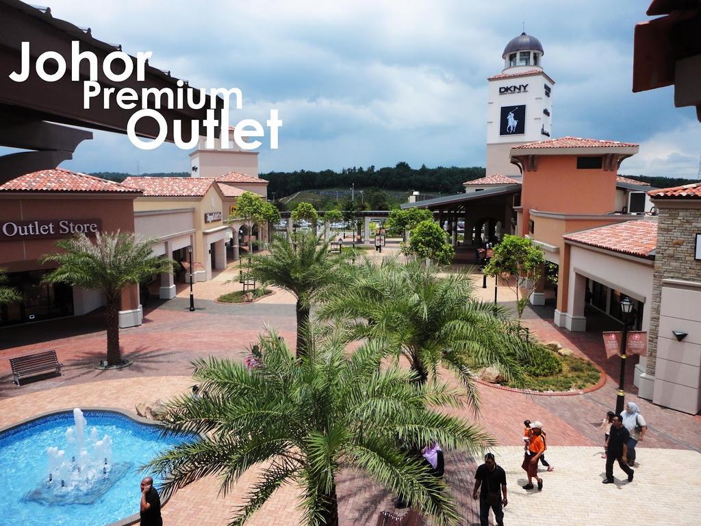 Palazzo Hotel Kulai Esterno foto