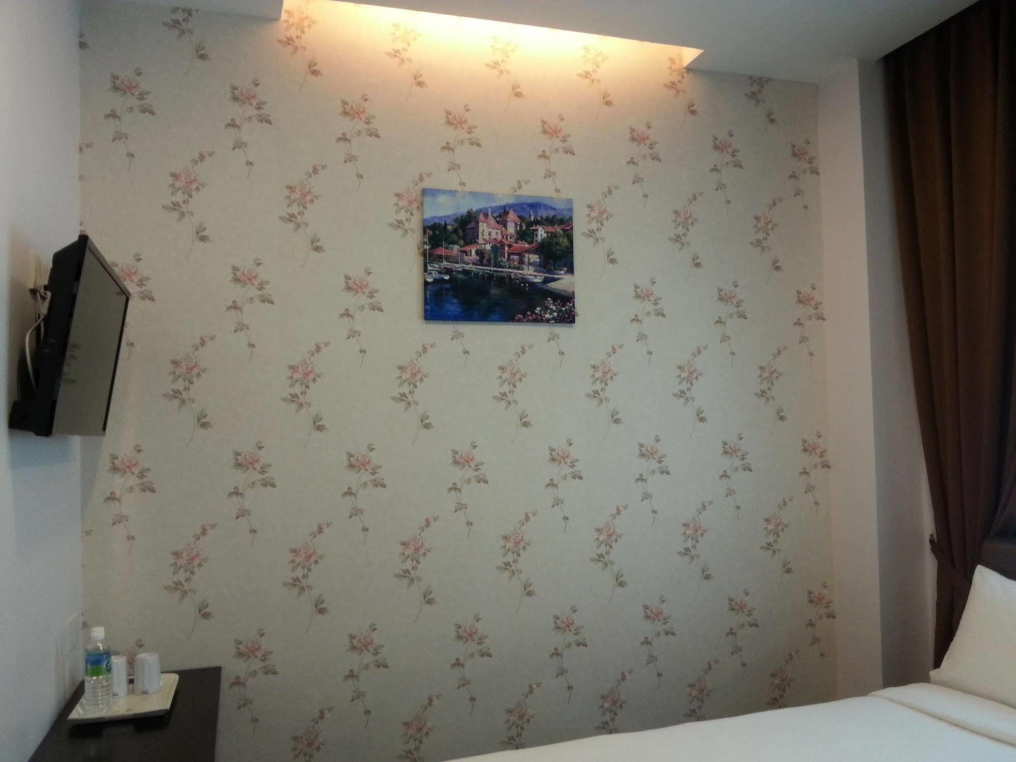 Palazzo Hotel Kulai Esterno foto
