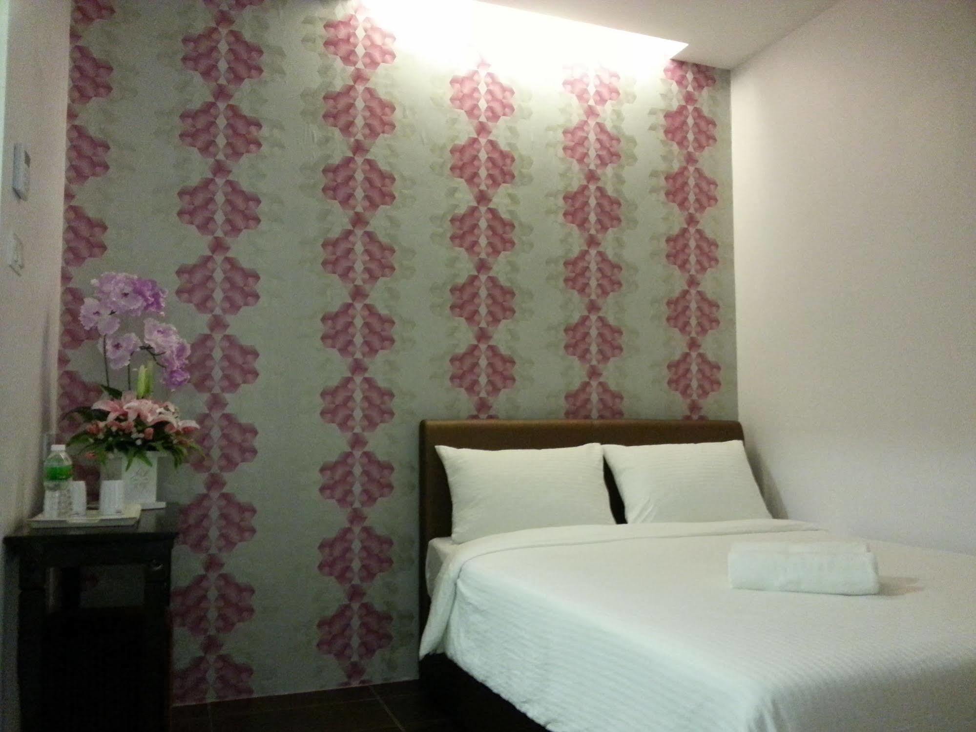 Palazzo Hotel Kulai Esterno foto