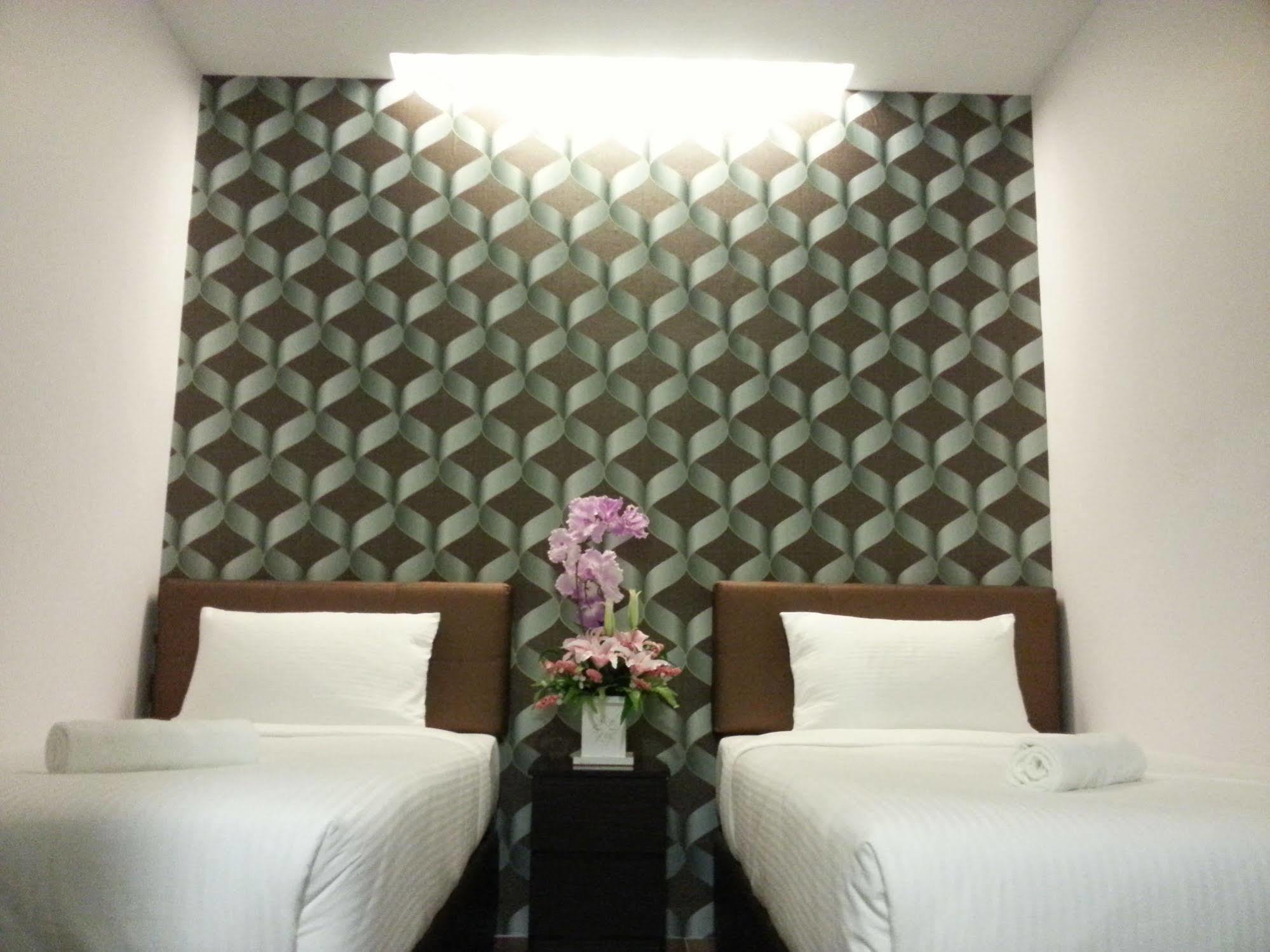 Palazzo Hotel Kulai Esterno foto