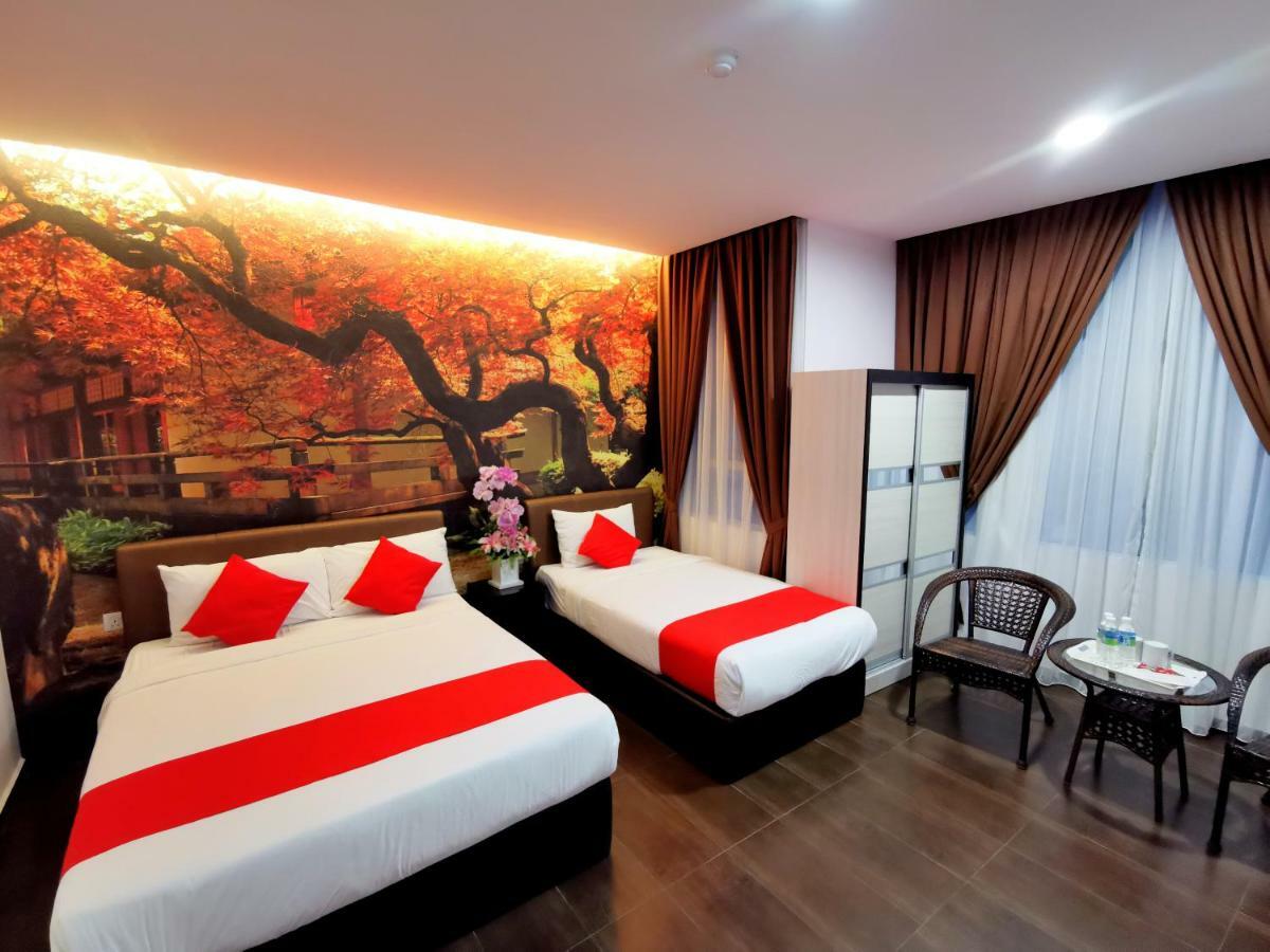 Palazzo Hotel Kulai Esterno foto